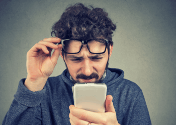 Pix registra falhas em todo o Brasil no mesmo dia em que pane na AWS afeta serviços digitais. Banco Central diz que sistema opera normalmente.