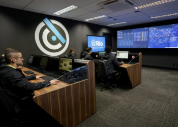 A CIVITAS, central de inteligência da Prefeitura do Rio, foi premiada internacionalmente por sua inovação tecnológica no apoio à segurança pública. Projeto venceu concorrência global no Seoul Smart City Prize 2025.