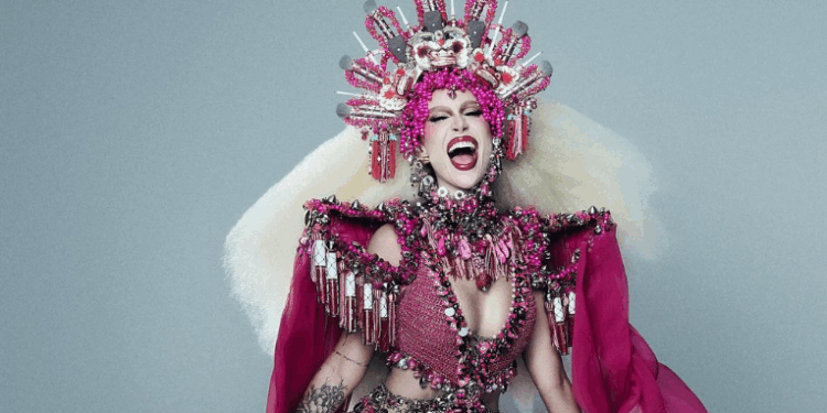 A sexta edição do Baile de Halloween da Sephora transformou São Paulo com um tema futurista e nostálgico, celebridades, fantasias criativas e shows de Anitta e João Gomes. Saiba tudo!