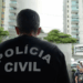Operação da Polícia Civil apura furto de mais de 700 transformadores de energia da Enel no RJ. Funcionários da empresa teriam facilitado o esquema, que envolvia transporte e revenda ilegal dos equipamentos para receptadores em SP.