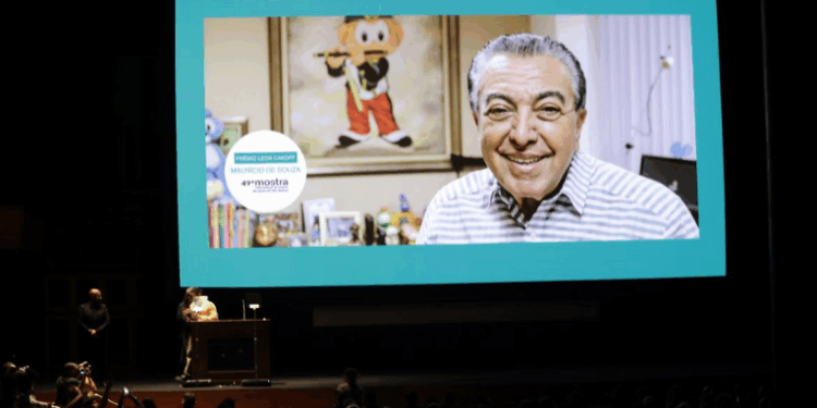 Maurício de Sousa, prestes a completar 90 anos, é homenageado na Mostra Internacional de Cinema de São Paulo. Filho do artista estreia no papel principal no filme biográfico que chega aos cinemas em outubro.