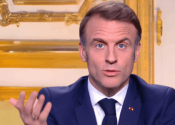 Presidente Emmanuel Macron declara que furto no Museu do Louvre é um ataque à cultura nacional e promete ações imediatas para recuperar joias e garantir a segurança.
