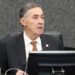 Ministro Luís Roberto Barroso recebe alta após internação em Brasília