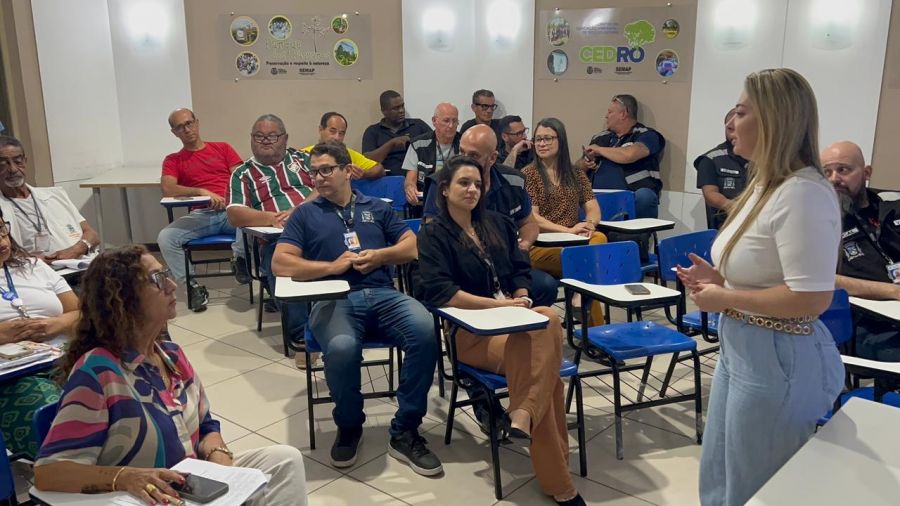 Servidores do Procon, da Vigilância e da Comfins participaram do curso no Parque dos Pássaros