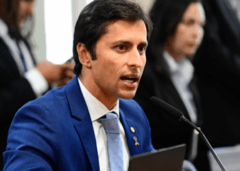 Duarte Jr. registra boletim de ocorrência contra deputado do PSB por ameaça após citações na CPMI do INSS