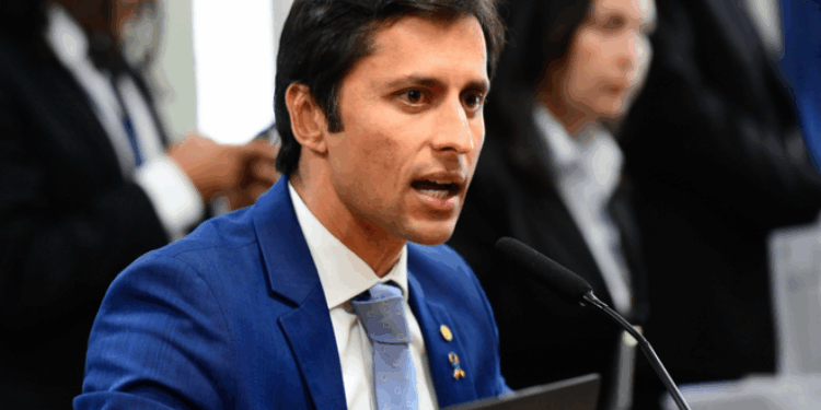 Duarte Jr. registra boletim de ocorrência contra deputado do PSB por ameaça após citações na CPMI do INSS