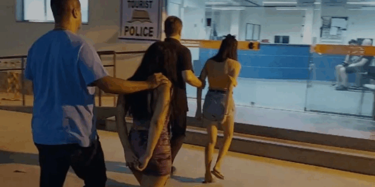 Grupo que dopava homens gays no Rio alugou mansão de luxo com dinheiro dos golpes