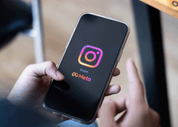 Meta vai desativar criptografia de ponta a ponta nas mensagens do Instagram. Mudança entra em vigor em maio de 2026.