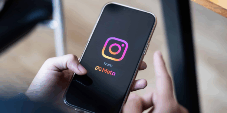 Meta vai desativar criptografia de ponta a ponta nas mensagens do Instagram. Mudança entra em vigor em maio de 2026.