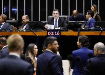 Senado aprova projeto que aumenta penas para crimes sexuais contra vulneráveis