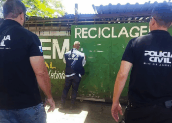 Operação Via Aurum prende dois suspeitos por irregularidades em ferros-velhos de Maricá