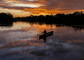 Exploração de petróleo na Amazônia é autorizada por Lula e causa polêmica ambiental
