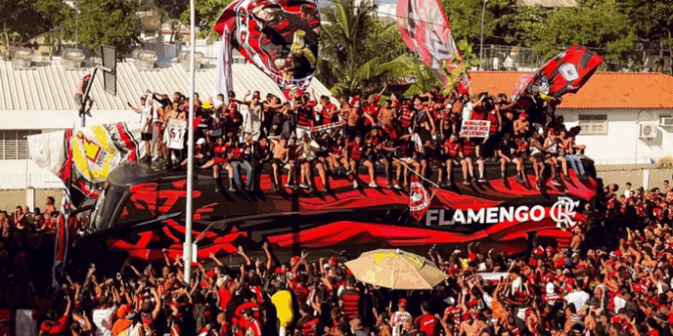 Flamengo vence palmeiras e se torna tetracampeão da libertadores