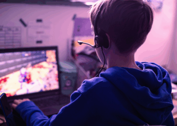 Indústria de games gera milhares de empregos no Brasil e movimenta bilhões