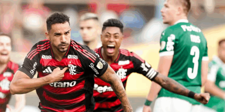 torcida do flamengo toma o centro do rio em comemoração à libertadores