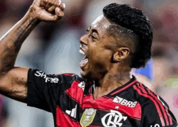 Flamengo goleia o Sport no Maracanã e reassume a vice-liderança do Brasileirão