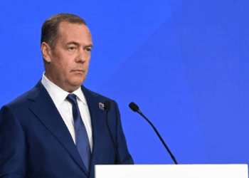 Medvedev eleva tensão com a Bélgica e cita “arma do Dia do Juízo Final” em resposta a provocação