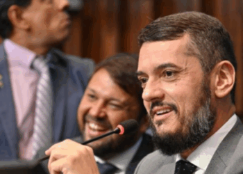 Plenário da Alerj terá palavra final sobre prisão do presidente Rodrigo Bacellar