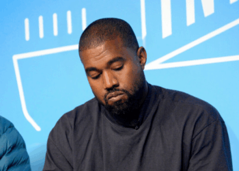 Prefeitura de São Paulo cancela show de Ye (ex-Kanye West) em Interlagos após polêmicas envolvendo declarações de teor antissemita e elogios ao nazismo. Organizadores prometem reembolso ao público.