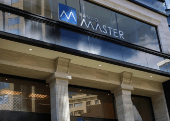 Soltos executivos investigados na Compliance Zero; esquema no Banco Master pode ter movido R$ 12 bilhões