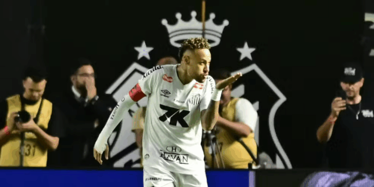 Lesão no joelho deixa Neymar em dúvida para confronto decisivo do Santos