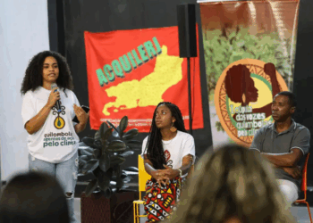 Lideranças quilombolas do Rio de Janeiro denunciam a morosidade na regularização de territórios, relatam pressões e ameaças, e cobram maior participação em debates ambientais durante encontro na Cúpula das Vozes Quilombolas pelo Clima.