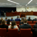 A Primeira Turma do STF retomou o julgamento do Núcleo 3 da trama golpista do governo Bolsonaro, envolvendo militares e policial federal acusados de crimes como organização criminosa e golpe de Estado.