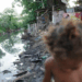 Relatório do Unicef mostra que 417 milhões de crianças em 130 países enfrentam múltiplas privações. Apesar de avanços, desigualdades regionais e cortes em ajuda humanitária ampliam vulnerabilidades.