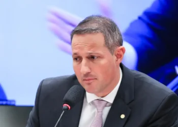 Derrite ajusta PL Antifacção e amplia poder da PF contra facções e milícias