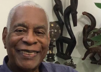 Morre Haroldo Costa, ícone da cultura brasileira e pioneiro no Theatro Municipal