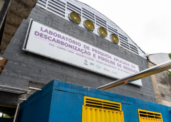 UFRJ inaugura laboratório que transforma resíduos e CO₂ em produtos para energia e indústria