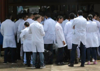 Inep adia para 12 de dezembro a divulgação dos resultados do Enamed 2025 e da primeira etapa do Revalida 2025/2, após atualização do cronograma das provas.
