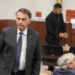 Ex-presidente Jair Bolsonaro é condenado a 27 anos de prisão pela trama golpista; pena prevê progressão de regime e desconto do período de prisão domiciliar.