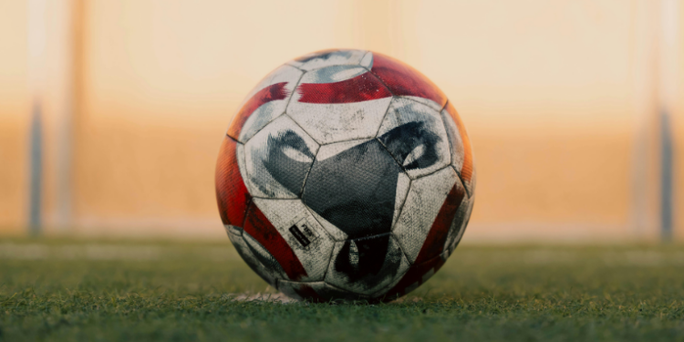 Prefeitura do Rio e Governo do Estado decretam ponto facultativo a partir do meio-dia por causa dos jogos decisivos de Flamengo e Vasco nesta quarta-feira (17).
