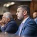 PF diz que Rodrigo Bacellar teria avisado TH Joias sobre operação e orientado ocultar provas; mensagens reforçam suspeita de vazamento de dados sigilosos.