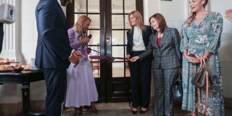 Alerj inaugura galeria em tributo às deputadas fluminenses