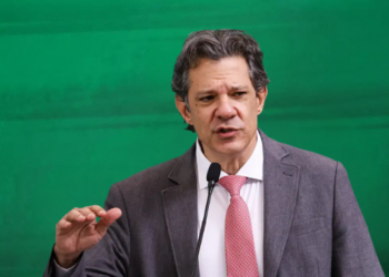Fernando Haddad informa que a decisão final sobre cortes de benefícios fiscais para equilibrar o Orçamento de 2026 está com o Congresso, após a apresentação de simulações e subsídios técnicos pelo Ministério da Fazenda.