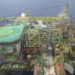 Plataforma P-40 da Petrobras mantém operações suspensas após vazamento de gás na Bacia de Campos, durante greve nacional dos petroleiros; ANP acompanha o caso.