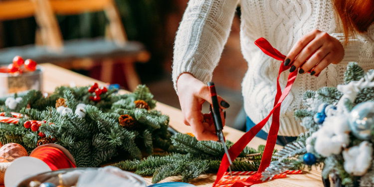 Senac RJ promove oficinas gratuitas de beleza, moda e gastronomia no ParkShoppingCampoGrande, de 11 a 13 de dezembro, com inscrições no local.