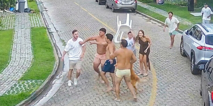 Jogadores do Deportivo Fortaleza se envolvem em confusão em condomínio no Ceará
