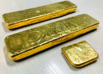 Investidores correm para ativos de refúgio com risco político elevado.