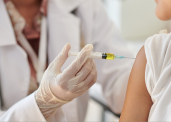 Brasil avança no combate à dengue com vacina nacional de dose única