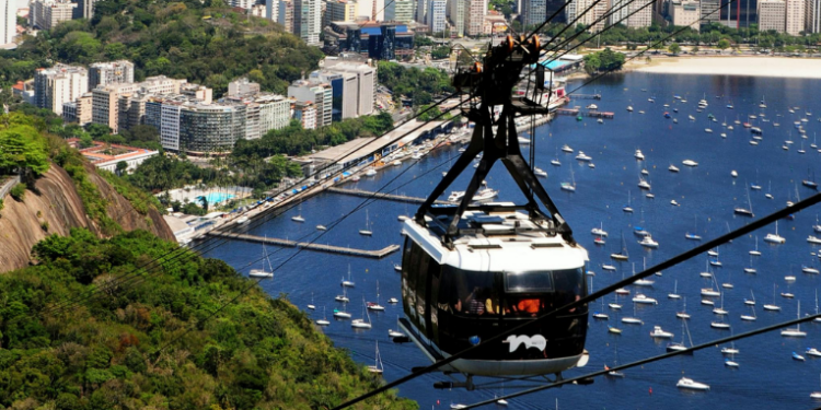 Obras da tirolesa do Pão de Açúcar devem ser retomadas em 2026 após liberação de licença e decisão favorável do STJ, encerrando disputa judicial.