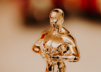 Oscar 2026 terá lista de indicados divulgada em 22 de janeiro; O Agente Secreto, de Kleber Mendonça Filho, e Wagner Moura estão entre os favoritos nas premiações internacionais.