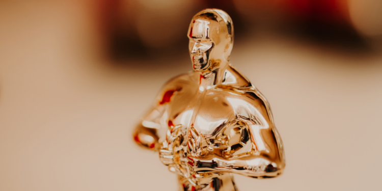 Oscar 2026 terá lista de indicados divulgada em 22 de janeiro; O Agente Secreto, de Kleber Mendonça Filho, e Wagner Moura estão entre os favoritos nas premiações internacionais.
