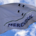 Mercosul e União Europeia firmam acordo histórico de livre comércio após 26 anos de negociações e avançam para ratificação.