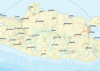 Um terremoto de magnitude 5,7 foi registrado em Java Oriental, na Indonésia, na noite de terça-feira (26). O tremor ocorreu a 138 km de profundidade e não há registro de vítimas.
