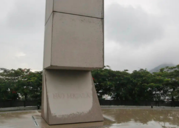 O Teatro Ipanema, no Rio, recebeu cerimônia em memória das vítimas do Holocausto, com homenagens a sobreviventes e ações educativas sobre tolerância e direitos humanos.