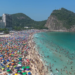O Instituto Nacional de Meteorologia (Inmet) alerta para calor intenso e chuvas isoladas em grande parte do Brasil nesta segunda-feira (12), com destaque para Rio de Janeiro, São Paulo, Paraná e Mato Grosso do Sul.