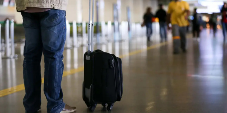 Governo dos EUA pausa emissão de vistos de imigração para 75 países